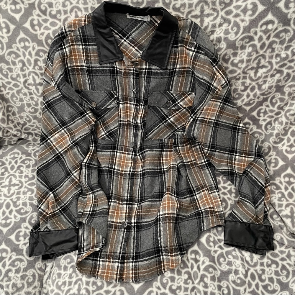 Grace Marin Plaid Flannel Shirt with black faux leather collar. New.